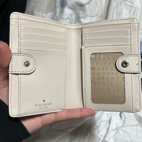 kate spade wallet - Picture 3 of 4